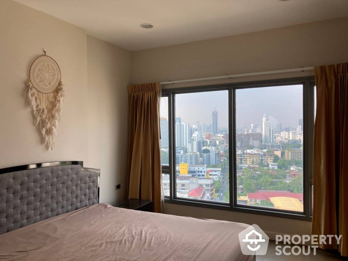 For SaleCondoSukhumvit, Asoke, Thonglor : 2-BR Condo at The Crest Sukhumvit 34 near BTS Thong Lor