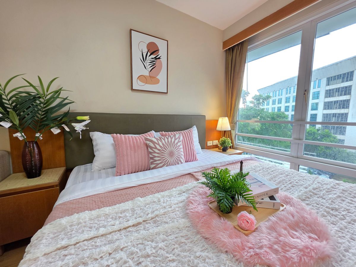For SaleCondoRama9, Petchburi, RCA : SF109 Sell I House Laguna Garden RCA. Building B Central RCA is ready.