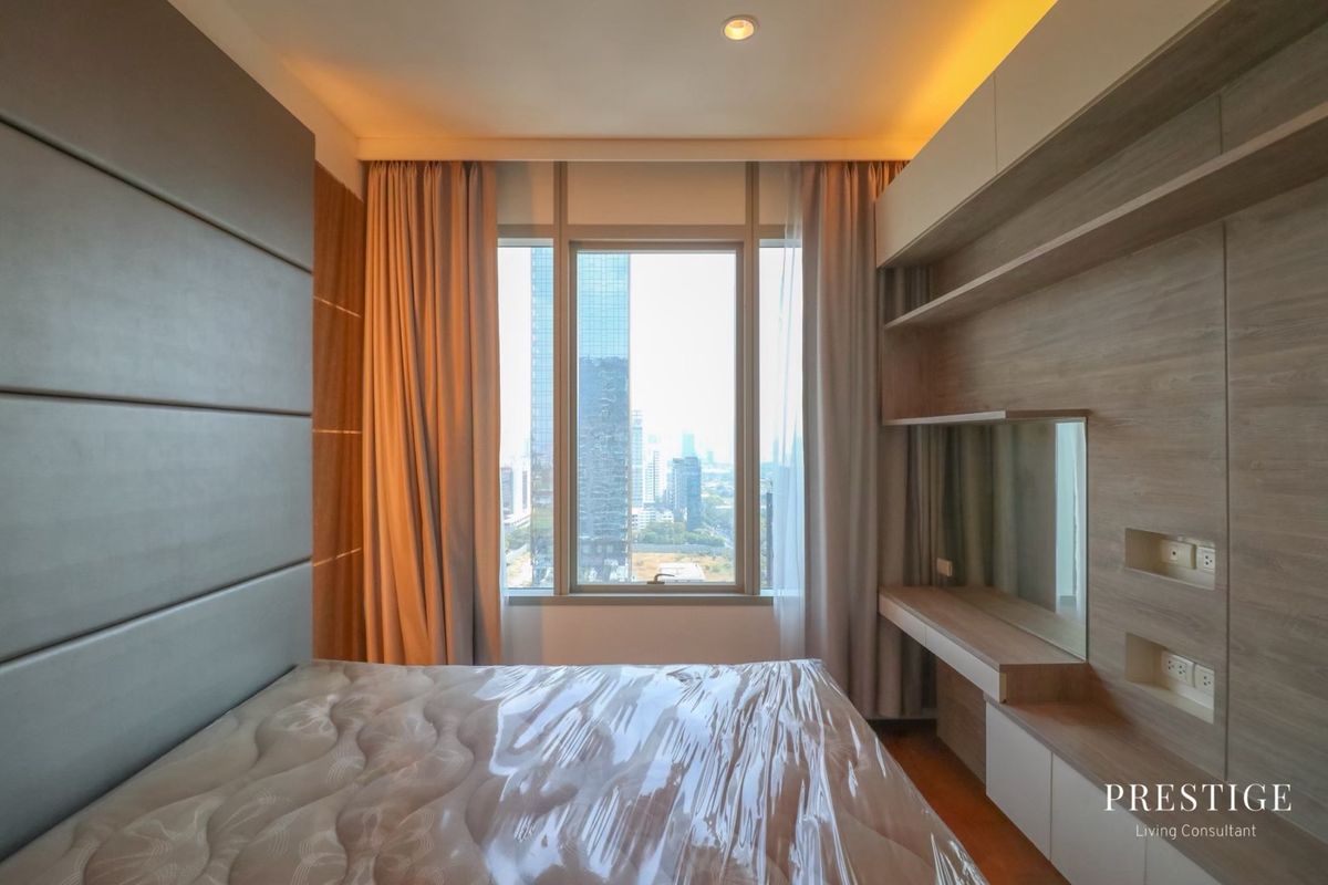 For RentCondoWitthayu, Chidlom, Langsuan, Ploenchit : 📌For RENT Rent | 185 Rajadamri - 2BR (107 SQM) 120,000 THB