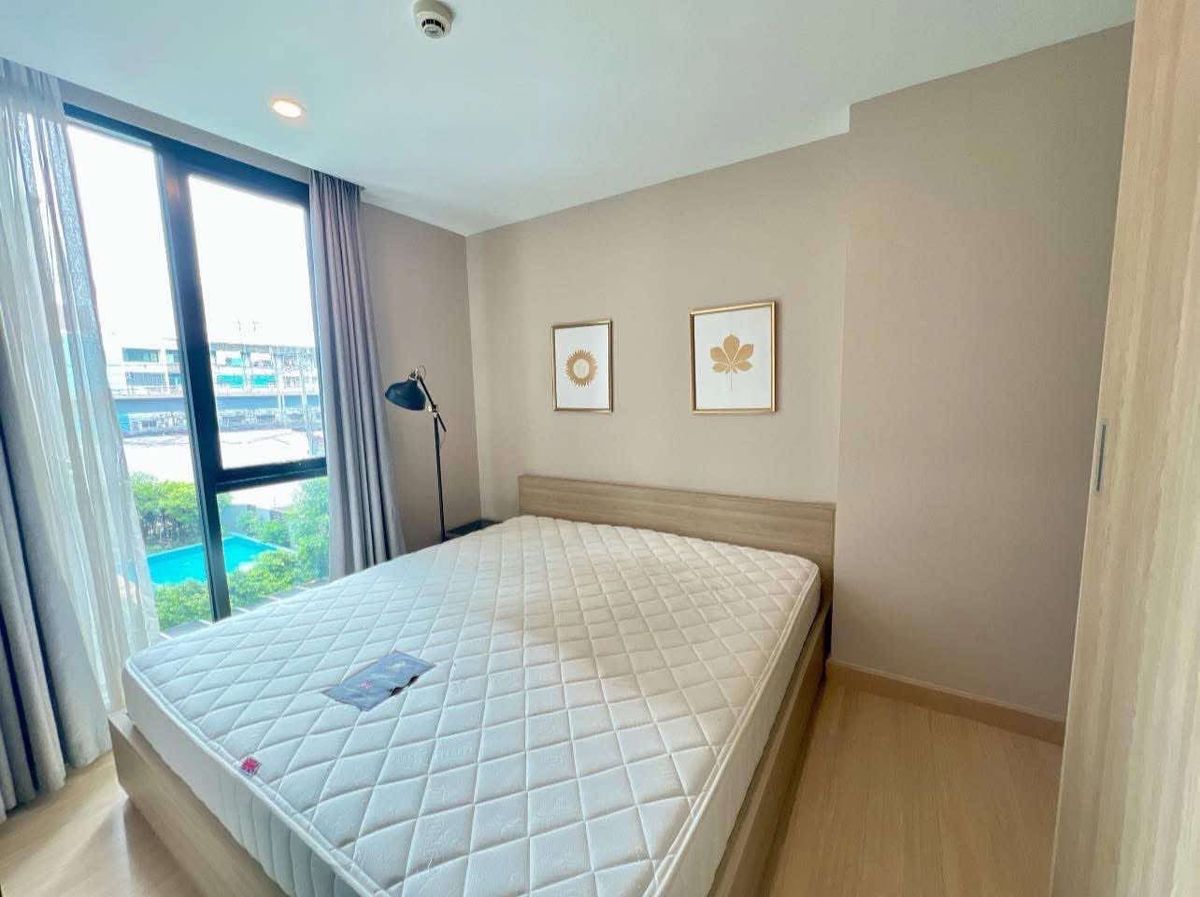 For RentCondoPattanakan, Srinakarin : Condo for rent, The Teak Phatthanakan-Thonglor Ready to stay in the new renovate, quiet, close to Ekkamai-Thonglor Interested to say hello.