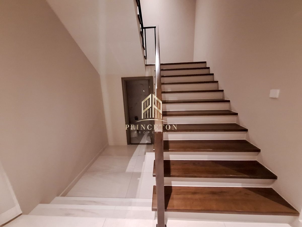 บ้านพัฒนาการ ศรีนครินทร์ : ขายหรือให้เช่า มอลตัน เกทส์ กรุงเทพกรีฑา พร้อมสระว่ายน้ำส่วนตัว 📞092-4252445 Malton Gates Krungthep Kreetha