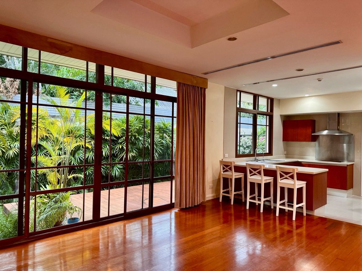 ให้เช่าบ้านอ่อนนุช อุดมสุข : เช่าบ้านหรู Baan Sansiri สุขุมวิท 67 แบบบ้าน Type B 4 นอน 5 น้ำ พื้นที่ 490 ตรม ทำเลทอง เดินทางสะดวก 