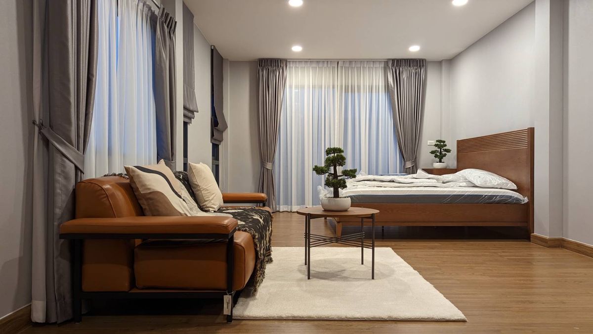 ให้เช่าบ้านบางนา แบริ่ง ลาซาล : เซนโทร บางนา ให้เช่า4 ห้องนอน 4ห้องน้ำ ให้เช่าราคาพิเศษ ด่วน ว่างแล้ววันนี้