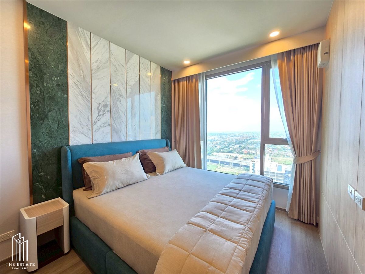 ให้เช่าคอนโดบางนา แบริ่ง ลาซาล : For rent Whizdom The Forestias (Destinia) ชั้นสูง ได้วิวเมืองกรุงเทพฯ เป็น 1 ห้องนอนที่มีขนาดใหญ่ 40.7 sq.m. @33,000 Baht