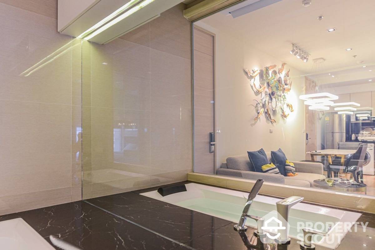 For RentCondoKhlongtoei, Kluaynamthai : 2-BR Condo at Park Origin Phrom Phong near BTS Phrom Phong