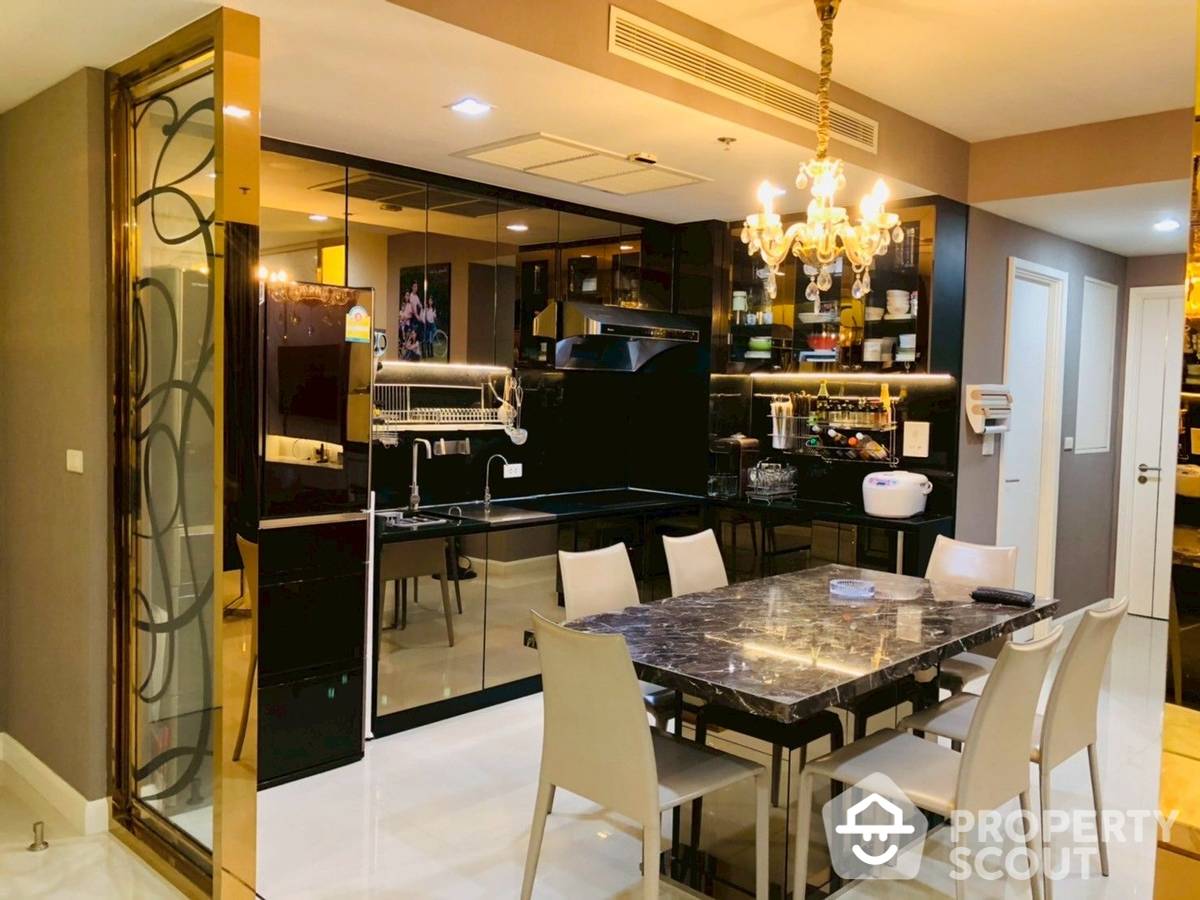 For RentCondoRama3 (Riverside),Satupadit : 2-BR Condo at Star View close to Phra Ram 3