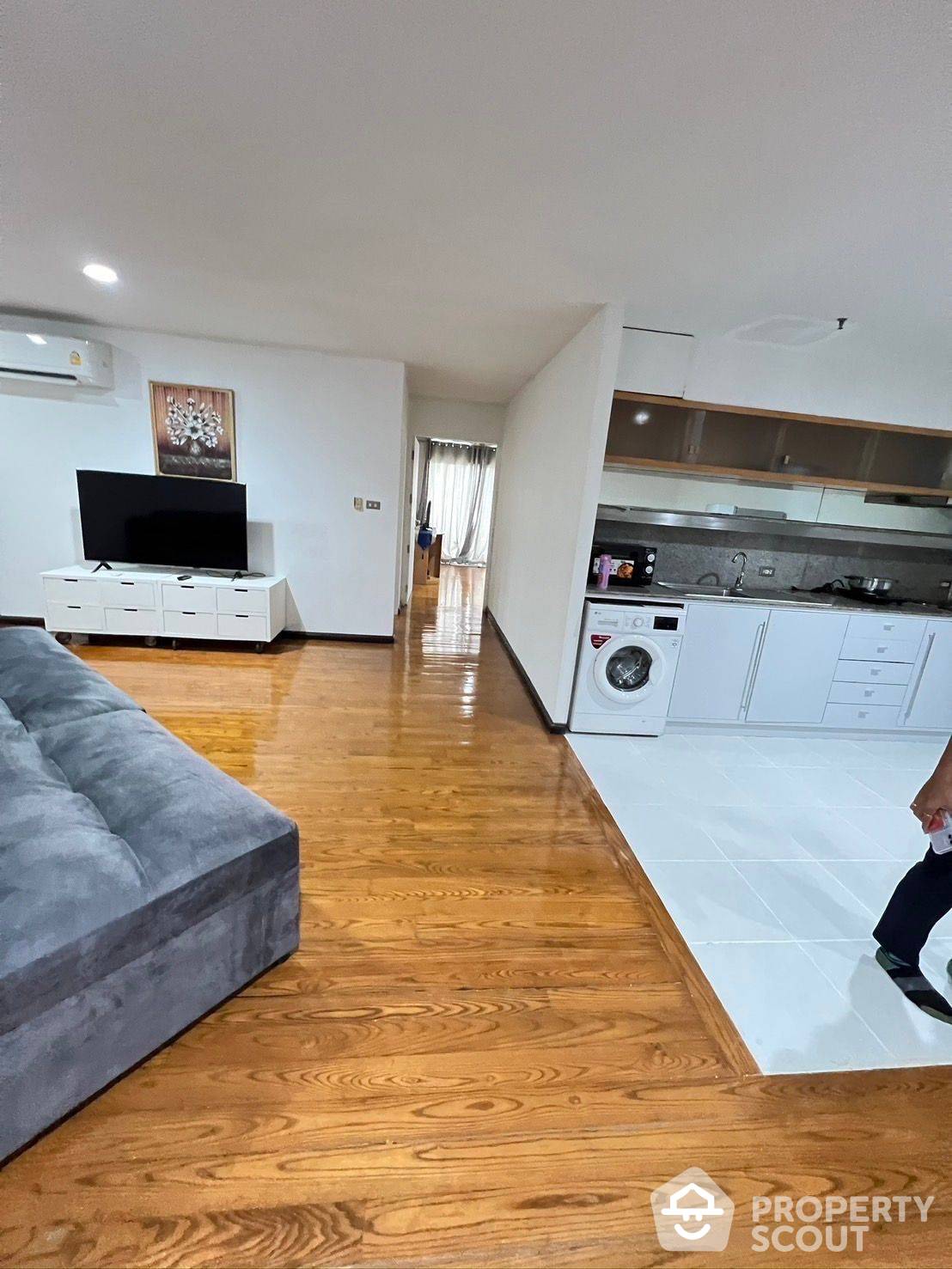 For RentCondoWitthayu, Chidlom, Langsuan, Ploenchit : 2-BR Condo at Wittayu Complex near BTS Phloen Chit