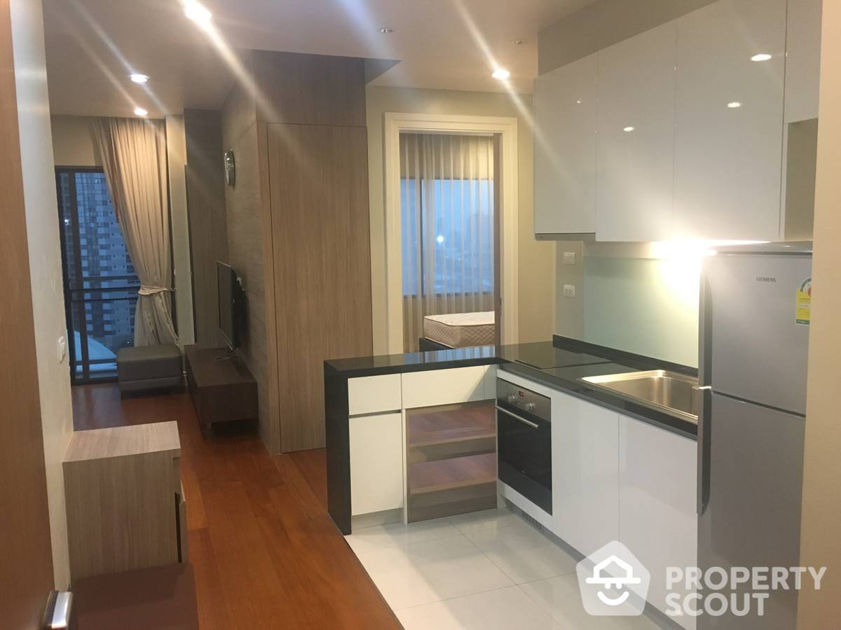 For RentCondoSukhumvit, Asoke, Thonglor : 2-BR Condo at Bright Sukhumvit 24 Condominium near BTS Phrom Phong