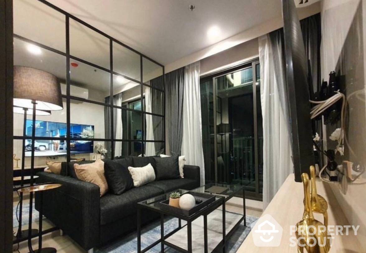 ให้เช่าคอนโดลาดพร้าว เซ็นทรัลลาดพร้าว : คอนโด 1-ห้องนอน ที่ ไลฟ์ ลาดพร้าว ใกล้ BTS ห้าแยกลาดพร้าว