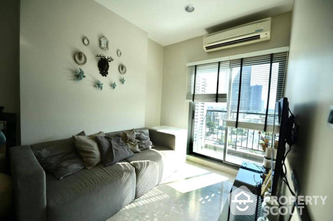 ให้เช่าคอนโดสุขุมวิท อโศก ทองหล่อ : คอนโด 1-ห้องนอน ที่ เดอะ เครสท์ สุขุมวิท 34 ใกล้ BTS ทองหล่อ