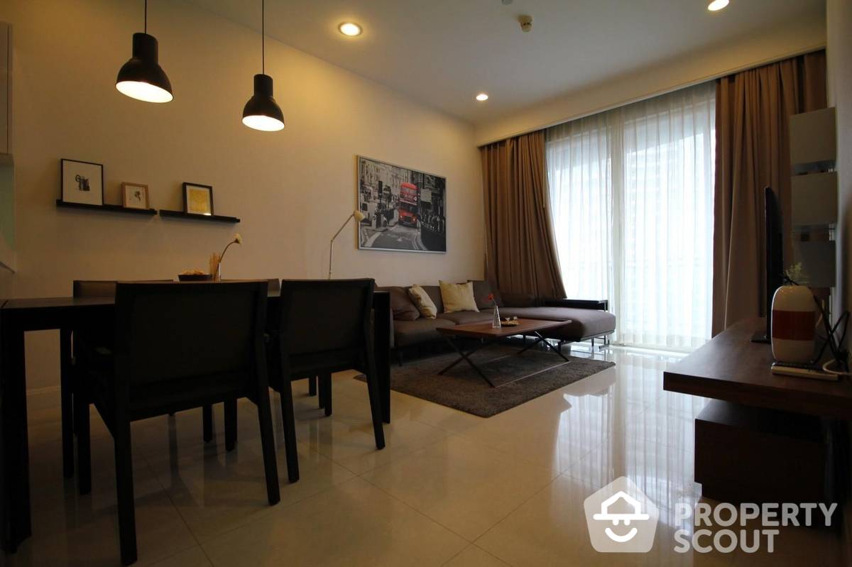 ให้เช่าคอนโดวิทยุ ชิดลม หลังสวน : คอนโด 2-ห้องนอน ที่ คิว หลังสวน ใกล้ BTS ราชดำริ