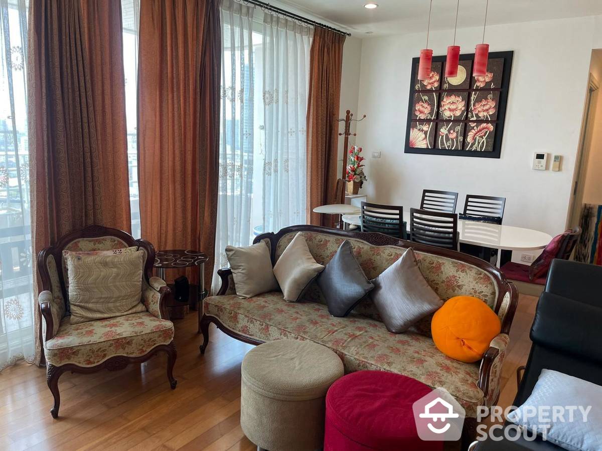 For RentCondoWongwianyai, Charoennakor : 2-BR Condo at Watermark Chaophraya near BTS Krung Thon Buri