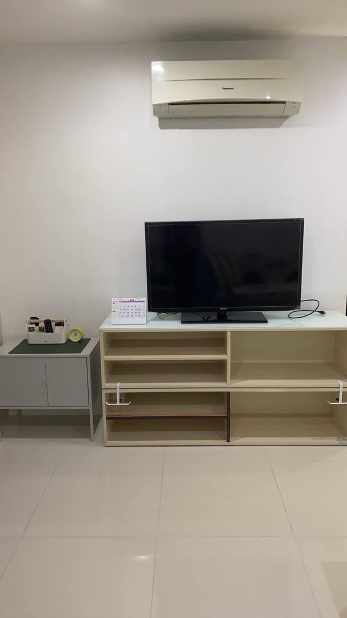 ให้เช่าคอนโดพัฒนาการ ศรีนครินทร์ : 📍Element Srinakari Condo ห้องมุม  ใกล้สระว่ายน้ำ 9,000.-/ด รับจอง ก่อนปิดดิว New ห้องพร้อมอยู่ อิลีเม้นท์ ศรีนครินทร์  ขนาด 37 ตร.ม. 1 น 1 น้ำ  ห้องสวยอยู่สบาย ติดต่อ ป้าแหม่ม ค่ะ Tel/Line:0992982923 