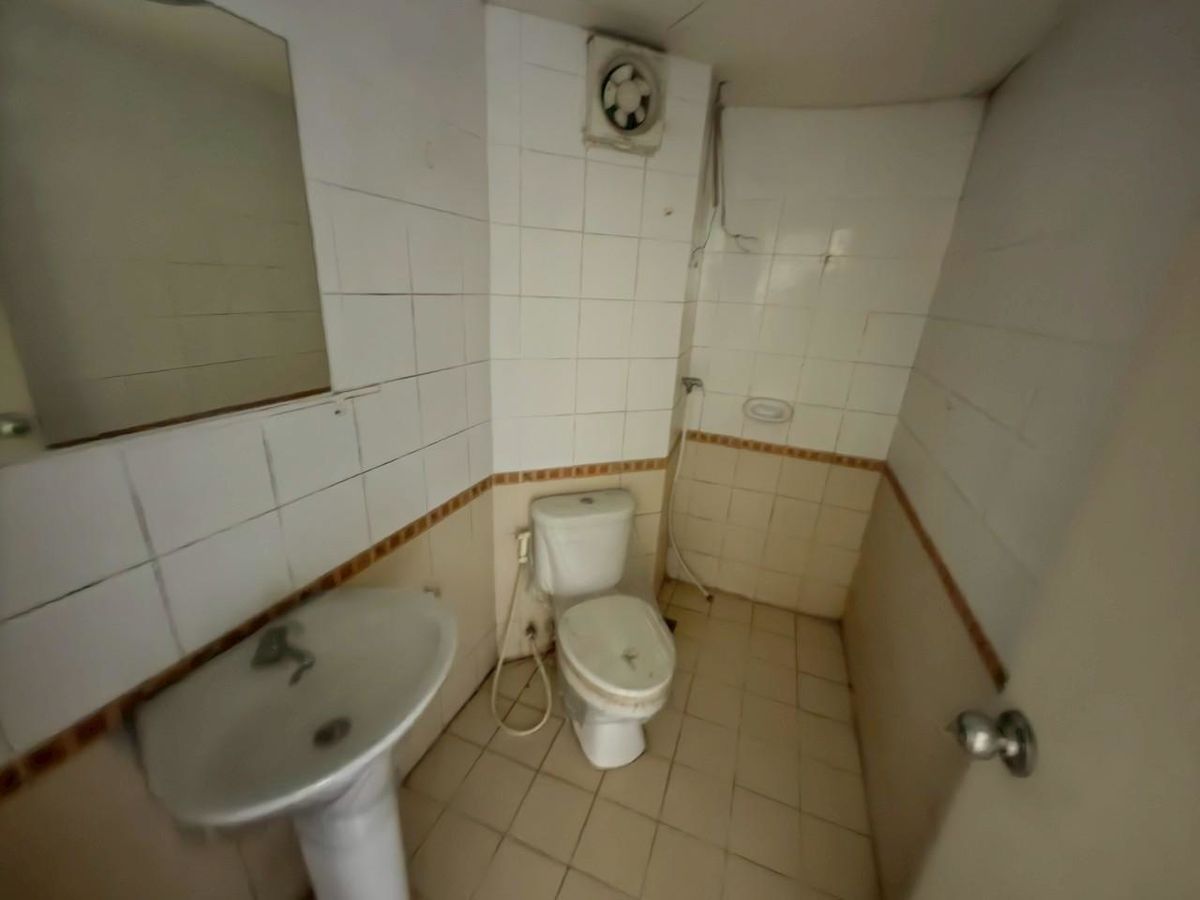 ขายคอนโดมีนบุรี-ร่มเกล้า : 🔥ด่วนทรัพย์ธนาคาร🔥ขายห้องชุด อัสสกาญจน์เพลส รามคำแหง วงแหวน