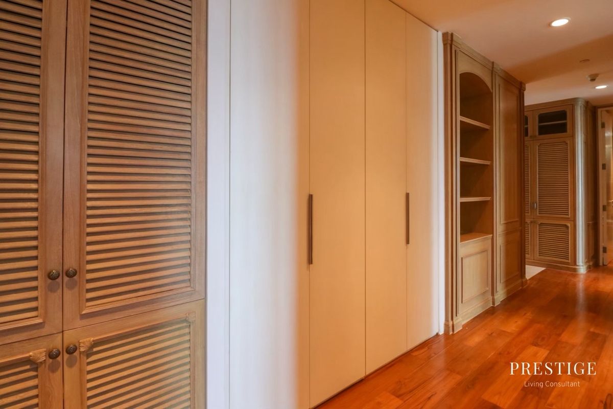 For RentCondoWitthayu, Chidlom, Langsuan, Ploenchit : 📌For RENT Rent | 185 Rajadamri - 4BR (299 SQM) 300,000 THB