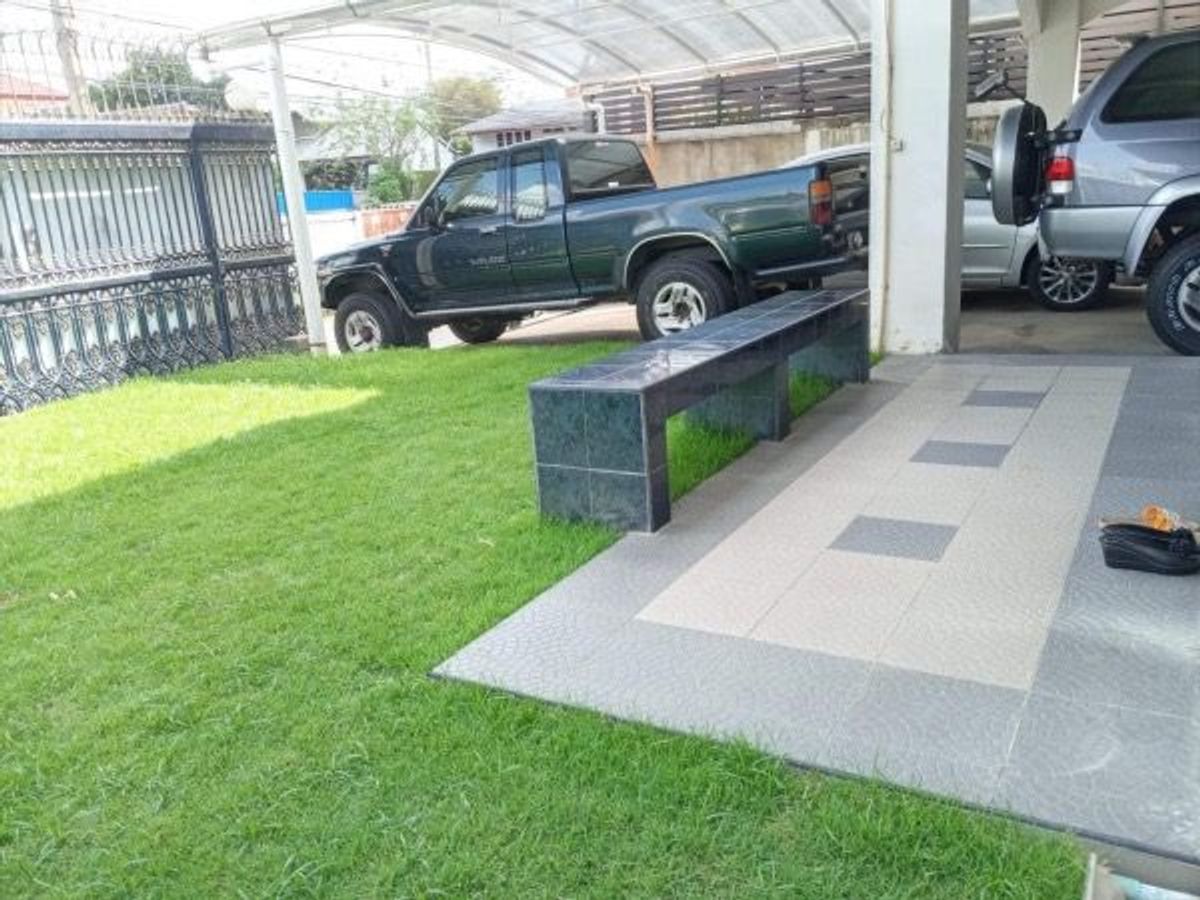 ขายบ้านลาดพร้าว เซ็นทรัลลาดพร้าว : 72ตรว 5นอน5น้ำ บ้านเดี่ยว 2 ชั้น ลาดพร้าว 35 จตุจักร