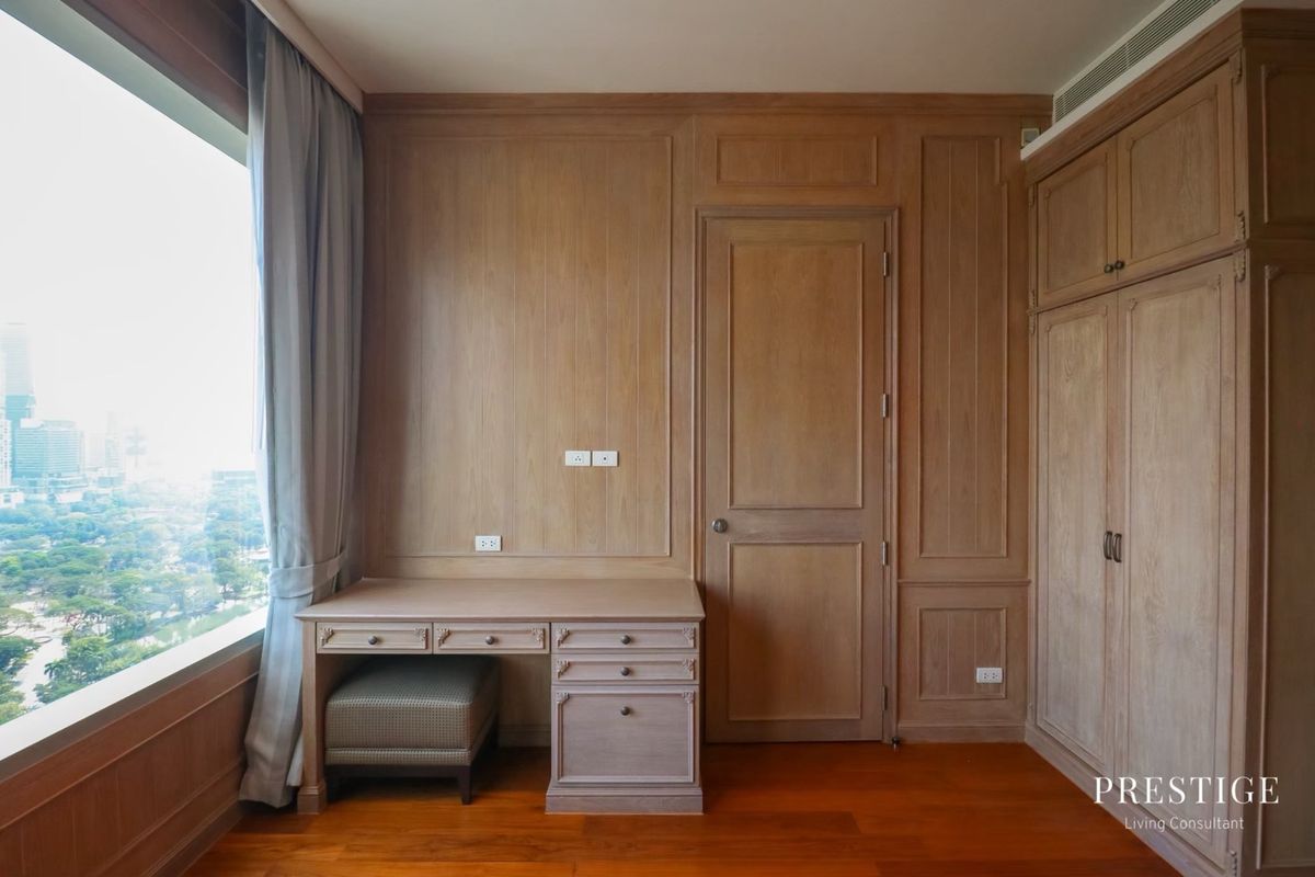 For RentCondoWitthayu, Chidlom, Langsuan, Ploenchit : 📌For RENT Rent | 185 Rajadamri - 4BR (299 SQM) 300,000 THB