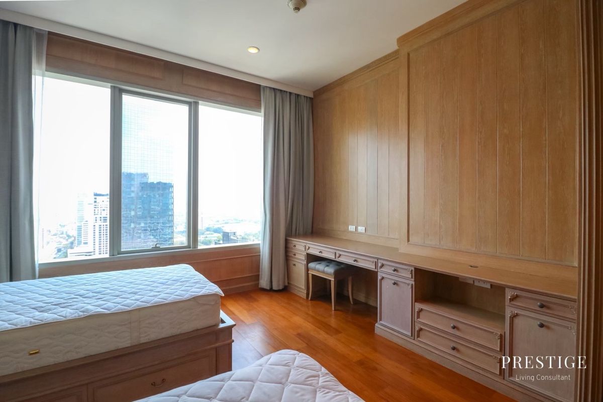 For RentCondoWitthayu, Chidlom, Langsuan, Ploenchit : 📌For RENT Rent | 185 Rajadamri - 4BR (299 SQM) 300,000 THB