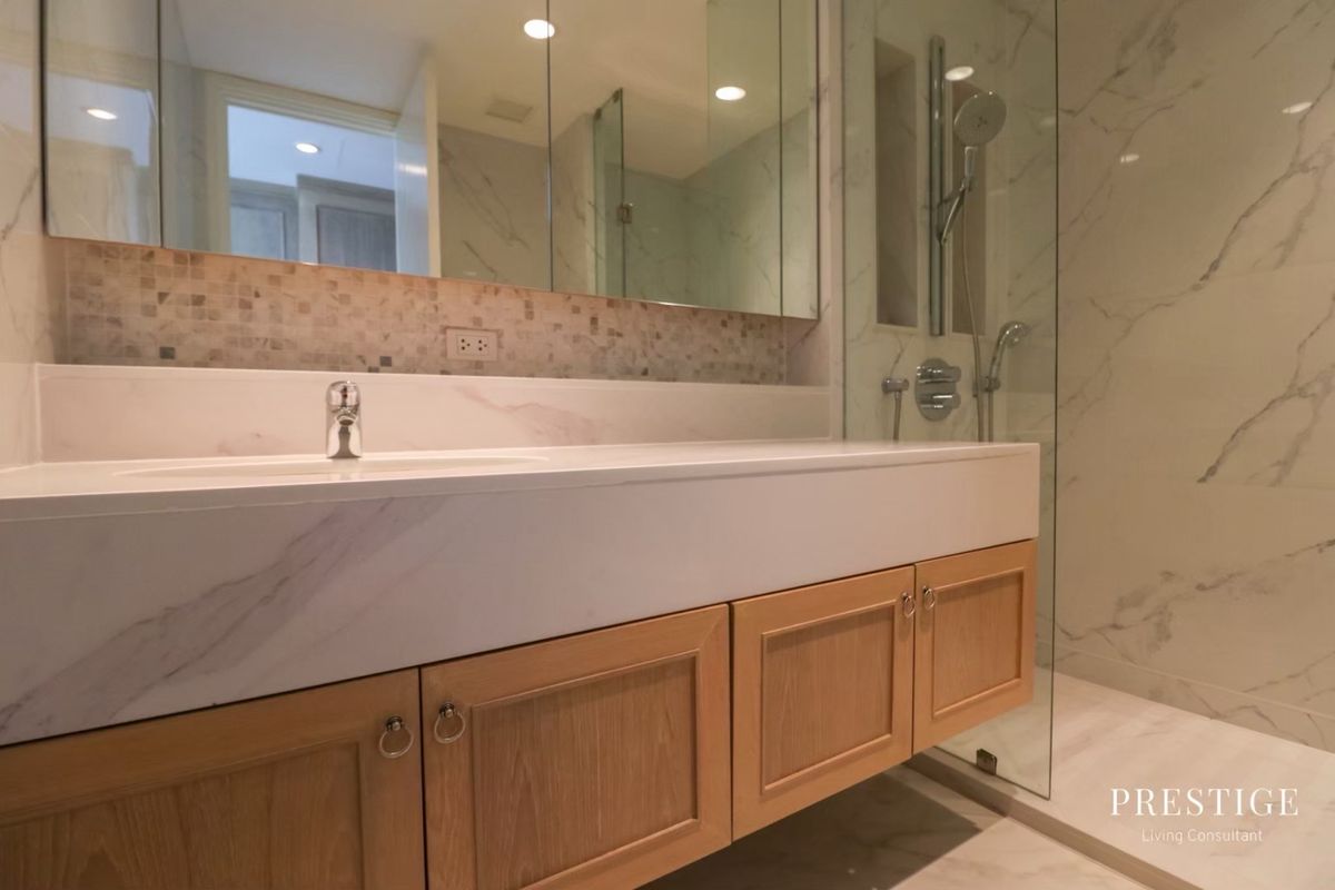 For RentCondoWitthayu, Chidlom, Langsuan, Ploenchit : 📌For RENT Rent | 185 Rajadamri - 4BR (299 SQM) 300,000 THB