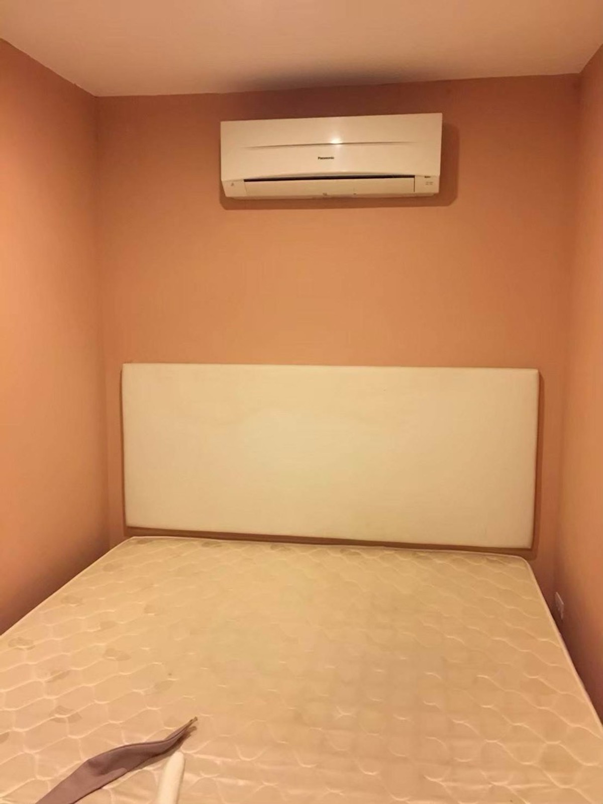 ให้เช่าคอนโดพัฒนาการ ศรีนครินทร์ : 📍8,500.-/ด รับจอง ก่อนปิดดิว New ห้องพร้อมอยู่ อิลีเม้นท์ ศรีนครินทร์  ขนาด 30 ตร.ม. 1 น 1 น้ำ  ห้องสวยอยู่สบายติดต่อ ป้าแหม่ม ค่ะ Tel/Line:0992982923 