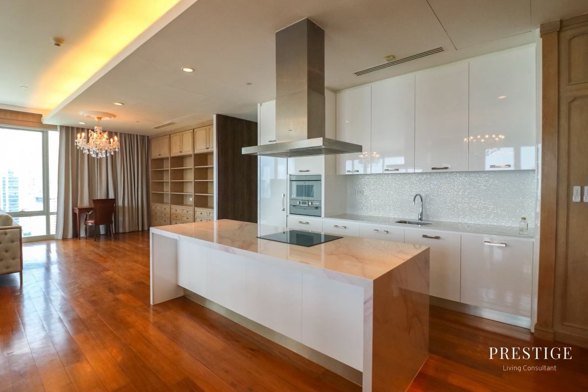 For RentCondoWitthayu, Chidlom, Langsuan, Ploenchit : 📌For RENT Rent | 185 Rajadamri - 4BR (299 SQM) 300,000 THB