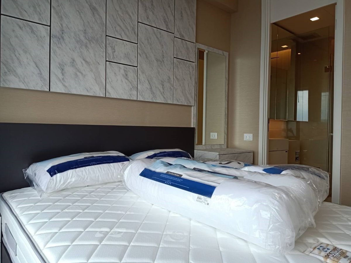 ขายคอนโดลาดพร้าว เซ็นทรัลลาดพร้าว : ขาย The Saint Residences 1 นอน 1 น้ำ วิวสวนจตุจักร ใกล้เซ็นทรัลลาดพร้าว และ BTS