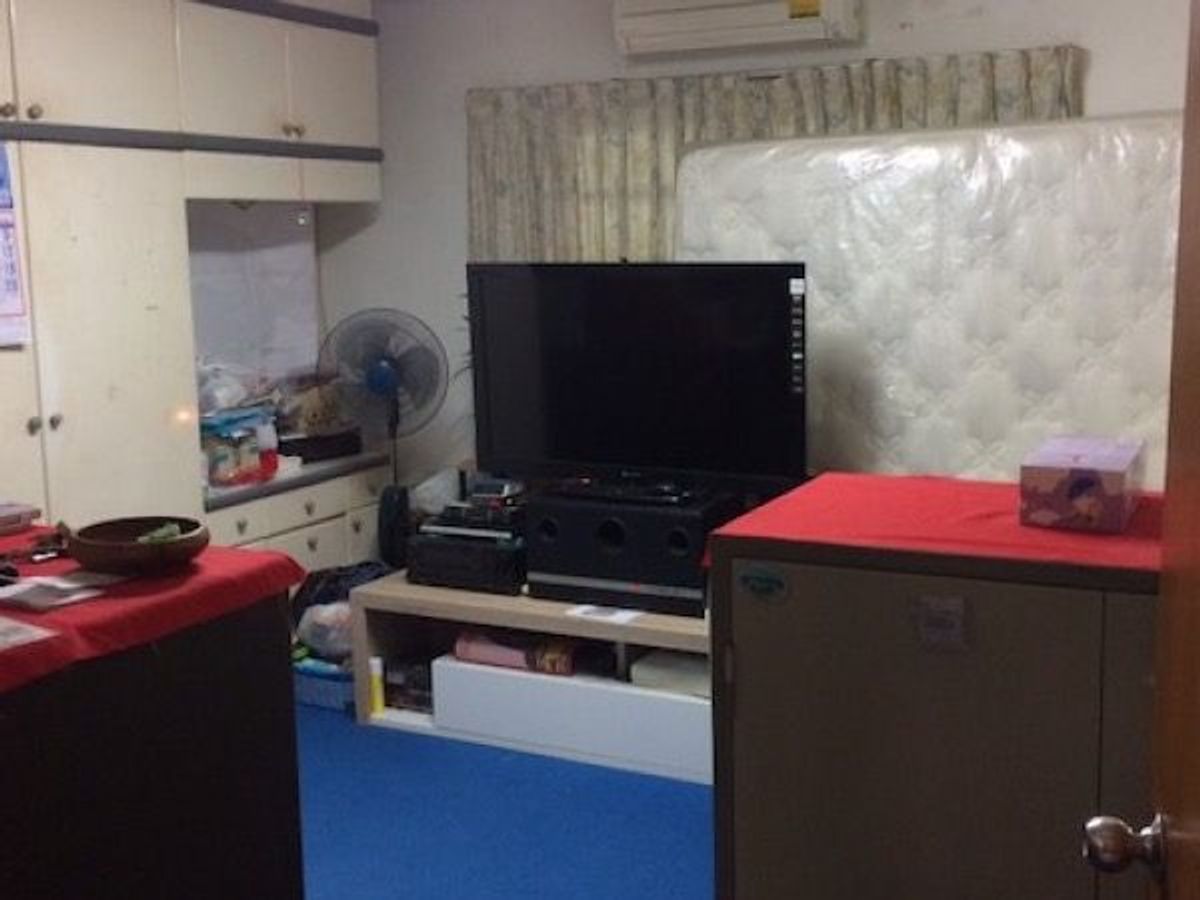 ขายบ้านลาดพร้าว เซ็นทรัลลาดพร้าว : 72ตรว 5นอน5น้ำ บ้านเดี่ยว 2 ชั้น ลาดพร้าว 35 จตุจักร