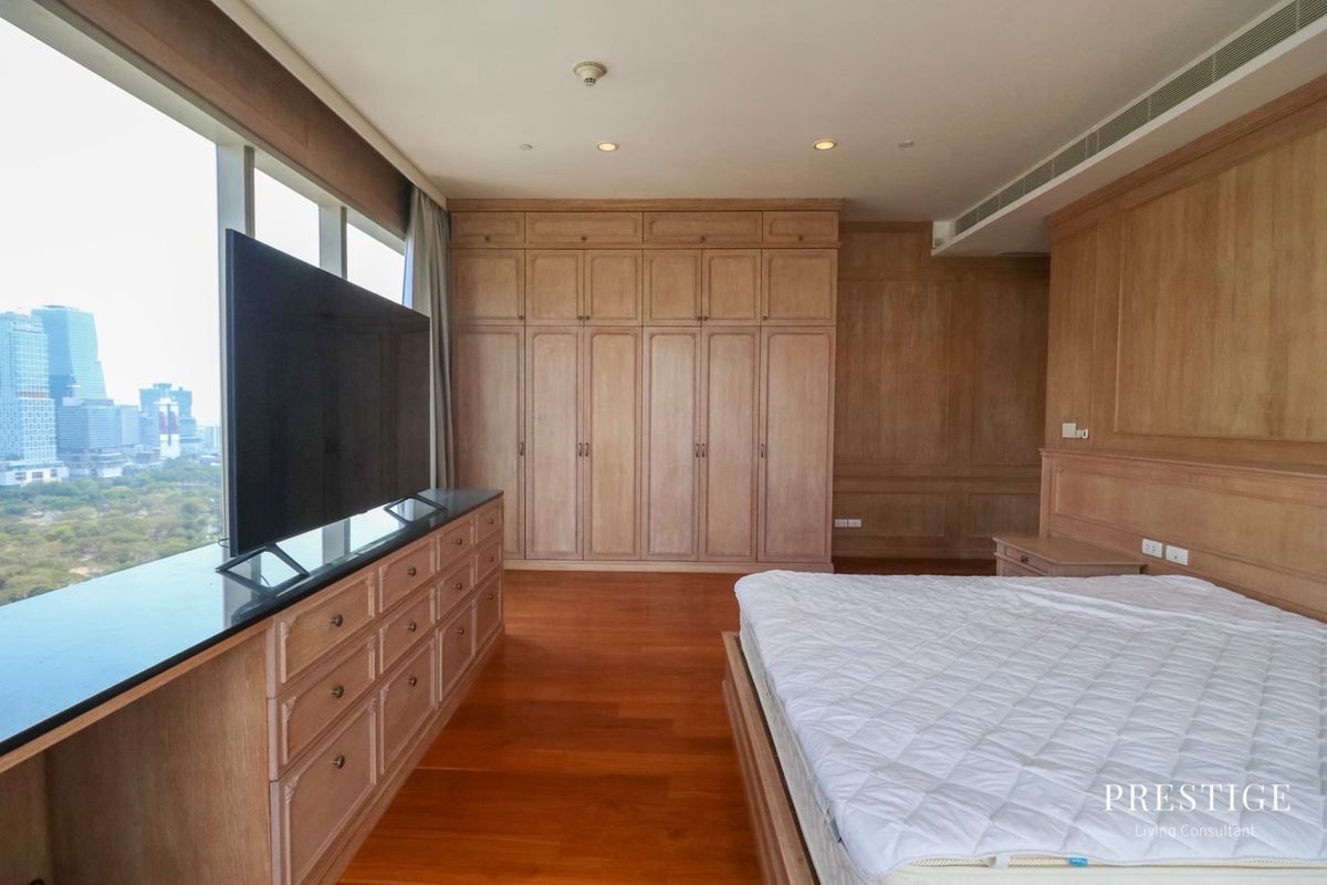 For RentCondoWitthayu, Chidlom, Langsuan, Ploenchit : 📌For RENT Rent | 185 Rajadamri - 4BR (299 SQM) 300,000 THB