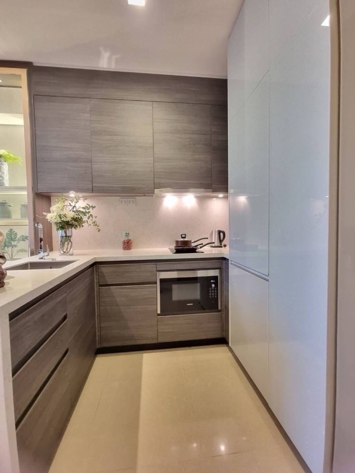 ให้เช่าคอนโดสุขุมวิท อโศก ทองหล่อ : 📌For RENT เช่า | The Esse Asoke - 1BR (47 sqm) 45,000 THB