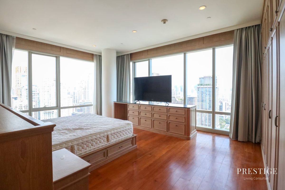 For RentCondoWitthayu, Chidlom, Langsuan, Ploenchit : 📌For RENT Rent | 185 Rajadamri - 4BR (299 SQM) 300,000 THB