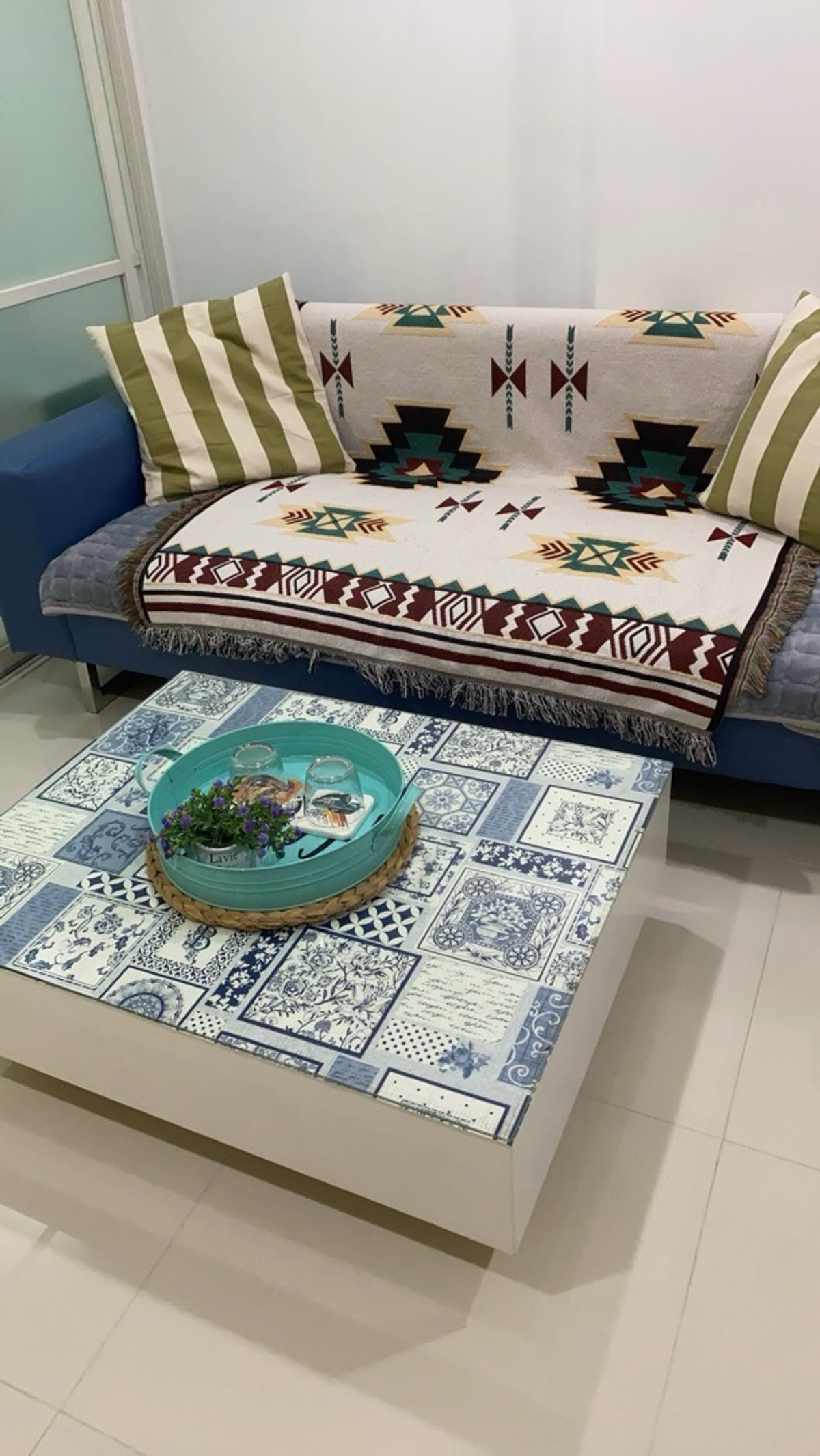 ให้เช่าคอนโดพัฒนาการ ศรีนครินทร์ : 📍Element Srinakari Condo ห้องมุม  ใกล้สระว่ายน้ำ 9,000.-/ด รับจอง ก่อนปิดดิว New ห้องพร้อมอยู่ อิลีเม้นท์ ศรีนครินทร์  ขนาด 37 ตร.ม. 1 น 1 น้ำ  ห้องสวยอยู่สบาย ติดต่อ ป้าแหม่ม ค่ะ Tel/Line:0992982923 