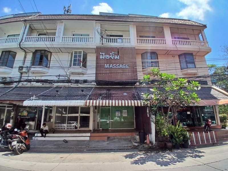ขายอาคารพาณิชย์ลาดพร้าว101 แฮปปี้แลนด์ : ขายอาคารพาณิชย์ 3 ชั้น ศรีวรา ทาวน์อินทาวน์