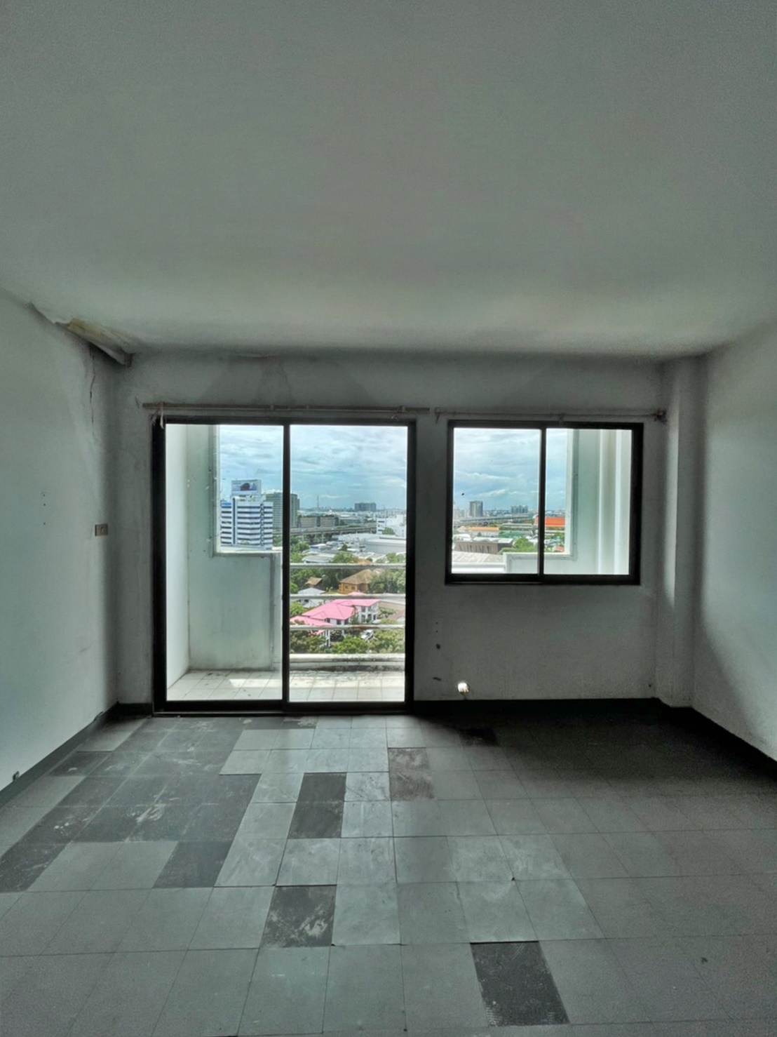 ขายคอนโดวิภาวดี ดอนเมือง หลักสี่ : 🔥ด่วนทรัพย์ธนาคาร🔥ขายห้องชุด แอร์พอร์ทเรสซิเดนท์เชียล คอนโด