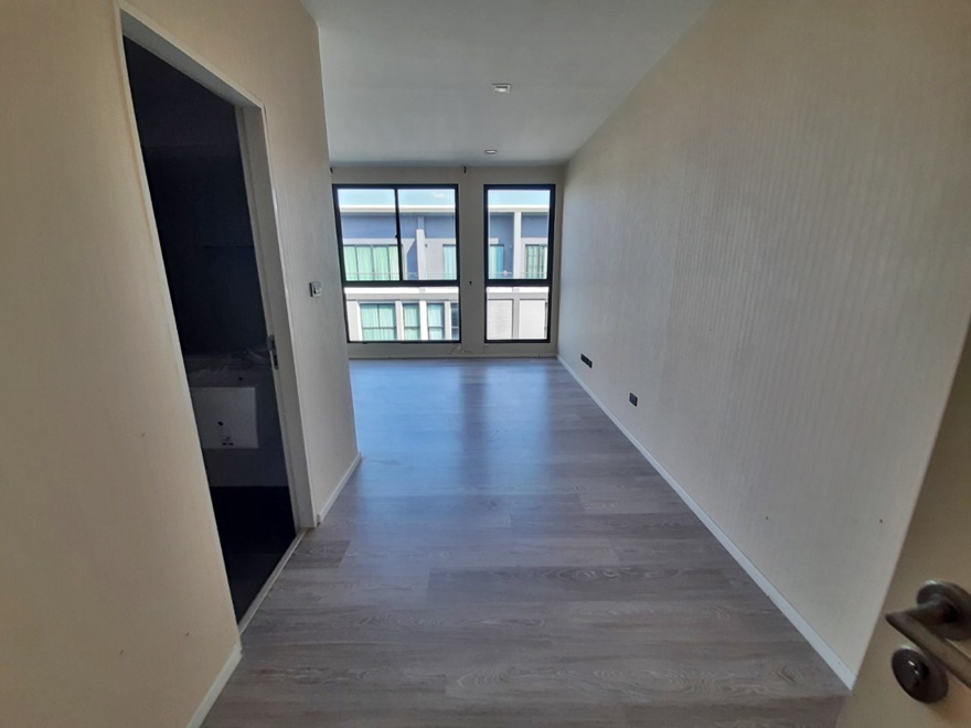 For SaleTownhomeKasetsart, Ratchayothin : 🔥 Urgent 🔥 Townhouse for sale Ban Klang Mueang Village, Vibhavadi (Vibhavadi)