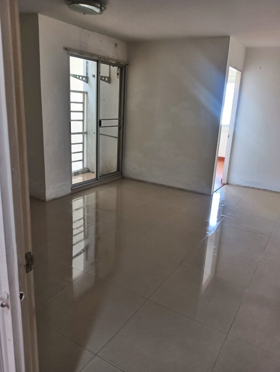 ขายคอนโดโชคชัย4 ลาดพร้าว71 : 🔥ด่วนทรัพย์ธนาคาร🔥ขายห้องชุด อัสสกาญจน์เพลส