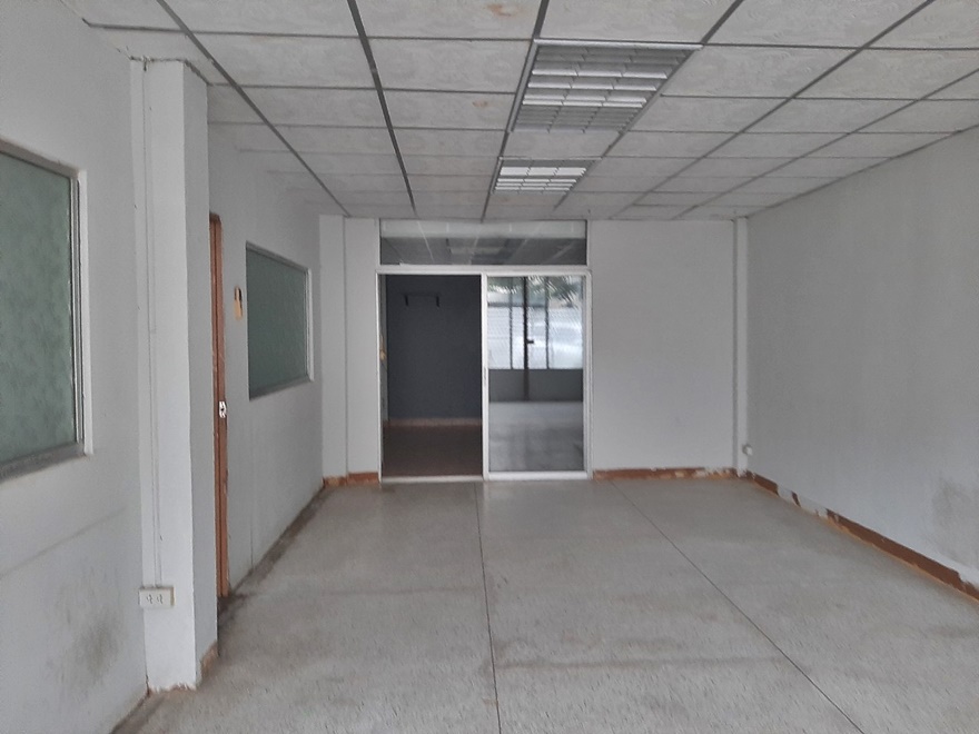 ขายอาคารพาณิชย์นวมินทร์ รามอินทรา : 🔥ด่วนทรัพย์ธนาคาร🔥ขายอาคารพาณิชย์ 3.5 ชั้น อัมรินทร์ นิเวศ 3 ผัง 4