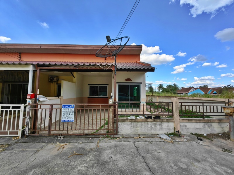 For SaleTownhomePattaya, Bangsaen, Chonburi : 🔥 Urgent 🔥 Smart Land Green Town