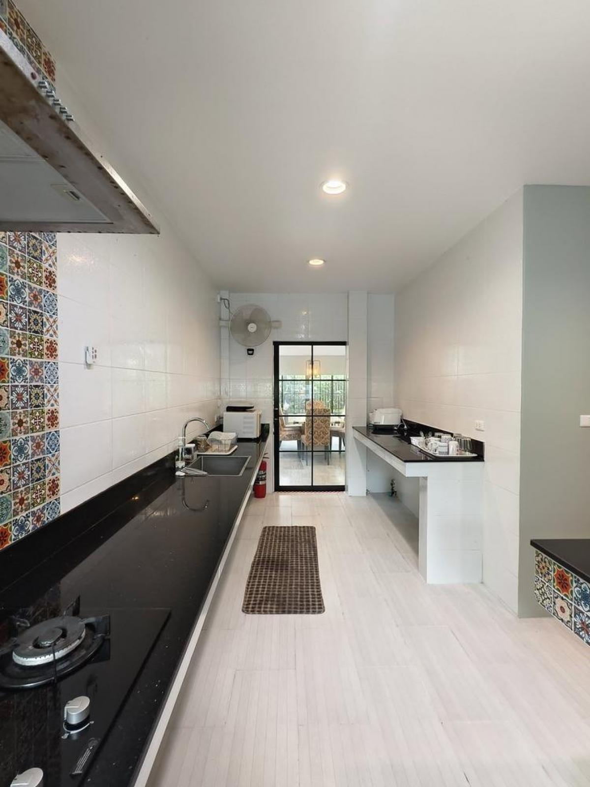 For SaleHousePattanakan, Srinakarin : For Rent Manthana Rama 9-Srinakarin 100,000 THB Per Month