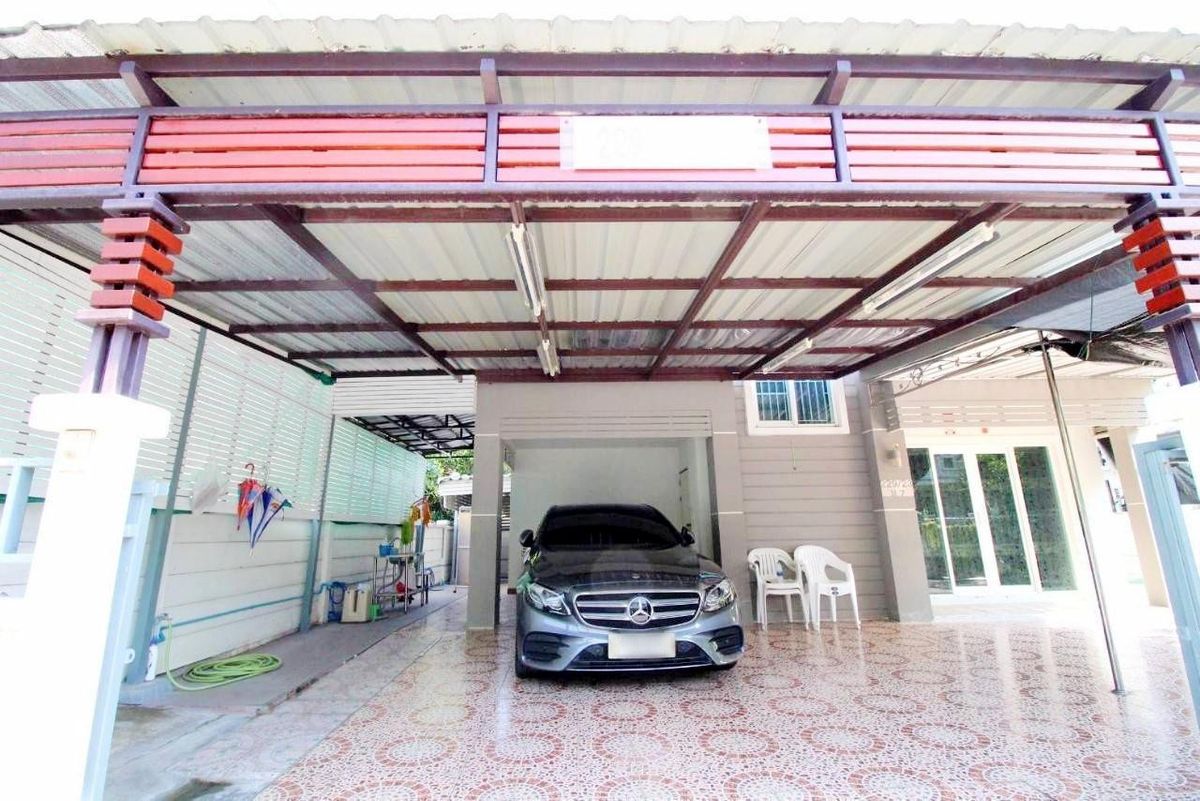 For SaleHouseNonthaburi, Bang Yai, Bangbuathong : For sale: Baan Kunaphat 4, Bang Bua Thong, size 56.2 sqw, 3 bedrooms, 3 bathrooms, excellent condition.