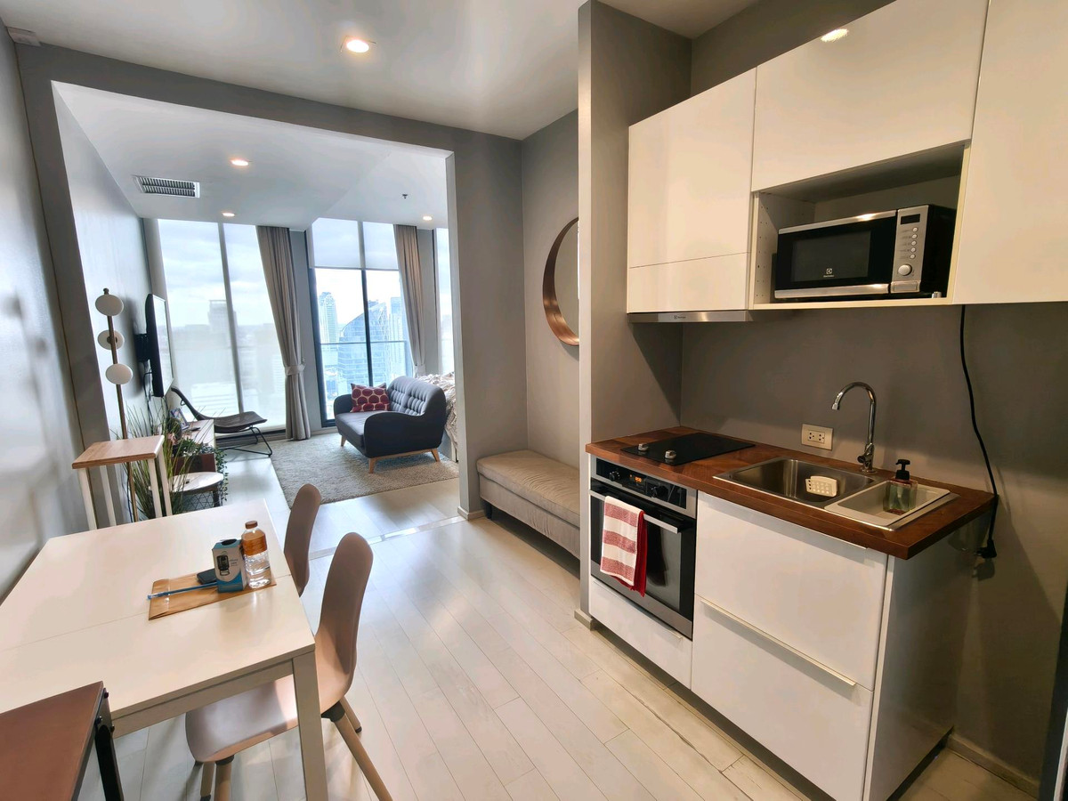 คอนโดวิทยุ ชิดลม หลังสวน : 💥Special Price Noble Ploenchit for Rent / Sales 💥ให้เช่า หรือ ขาย คอนโดติด BTS เพลิงจิต 0 เมตร  มีลิฟท์ส่วนตัวทุกห้อง Noble Ploenchit (โนเบิล เพลินจิต) ตึก C ชั้น 41 (high floor) 