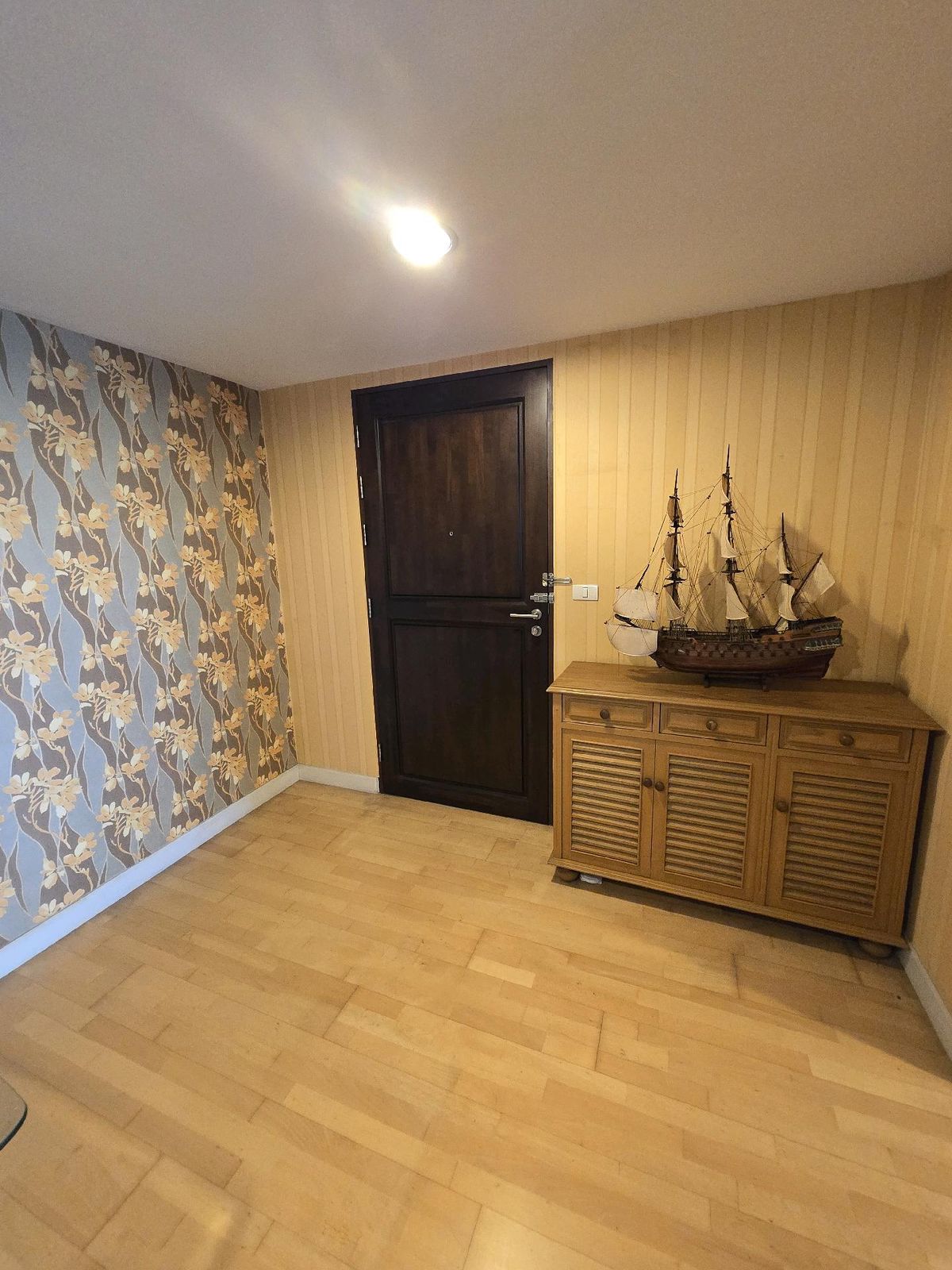 ขายคอนโดวงเวียนใหญ่ เจริญนคร : ลดเพิ่มอีก 5 แสน!! คอนโด The Fine At River เจริญนคร- คลองสาน กรุงเทพฯ ห้องวิวแม่น้ำเจ้าพระยา 2 นอน 1 น้ำ 70 ตร.ม. ตกแต่งหรูพร้อมอยู่ 