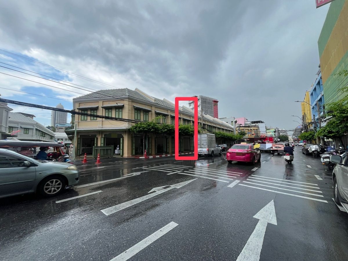 ให้เช่าอาคารพาณิชย์เยาวราช บางลำพู : ปล่อยเช่า อาคารพาณิชย์ ตึกแถว ติดถนน ทำเลดี ต่างชาติ นักท่องเที่ยว ย่าน เยาวราช และ MRT สามยอด 700 เมตร ใกล้ เมก้า สะพานเหล็ก และ ตลาดน้อย