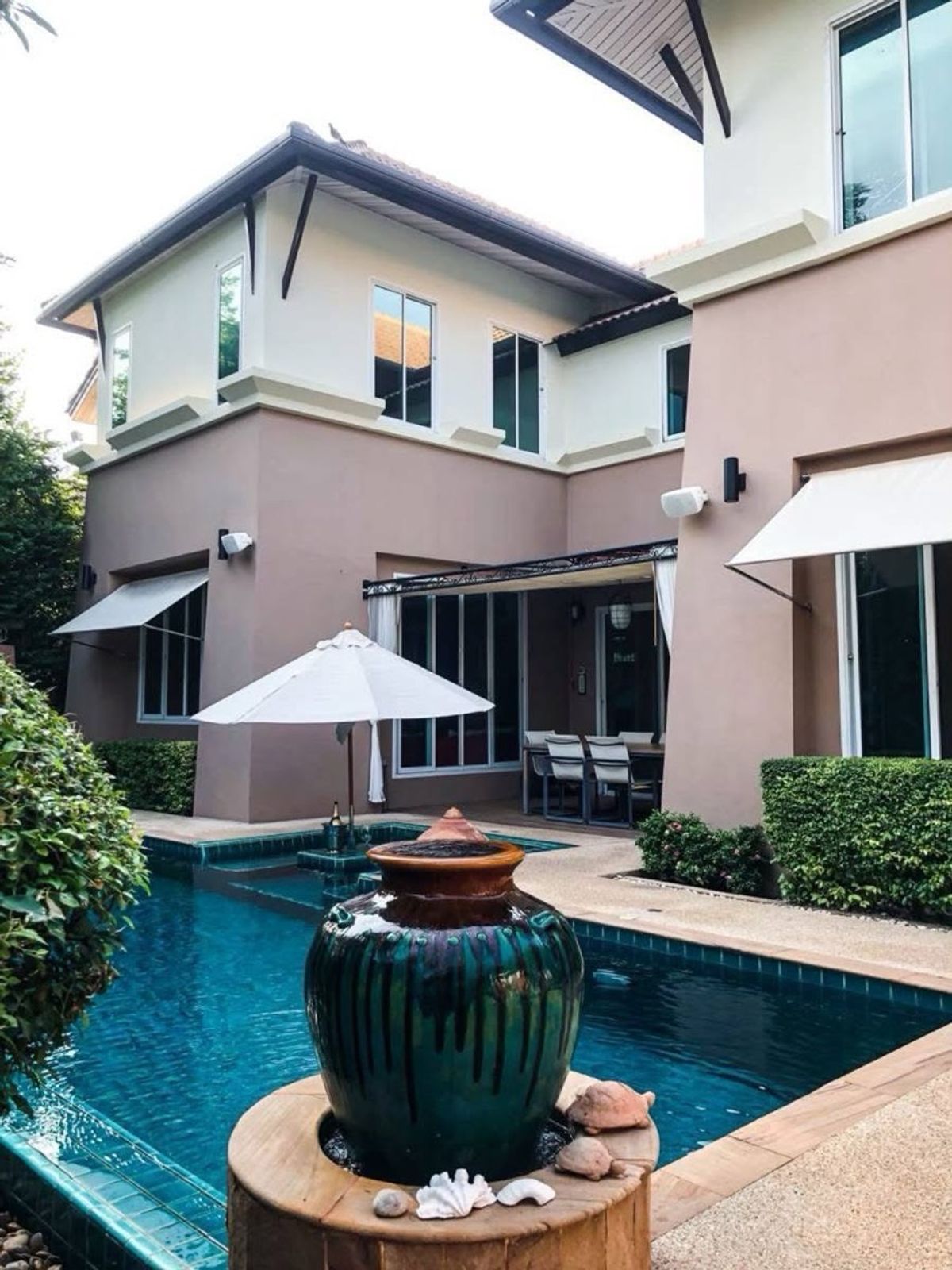 For SaleHouseNawamin, Ramindra : 📢 Private Pool House for Sale – Convenient Location near Expressway!