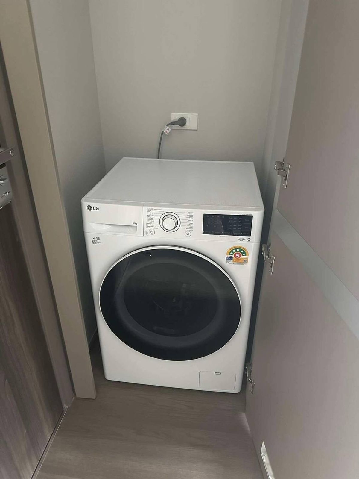 For RentCondoBangna, Bearing, Lasalle : For Rent Whizdom The Forestias (New Room) Unit 181/590