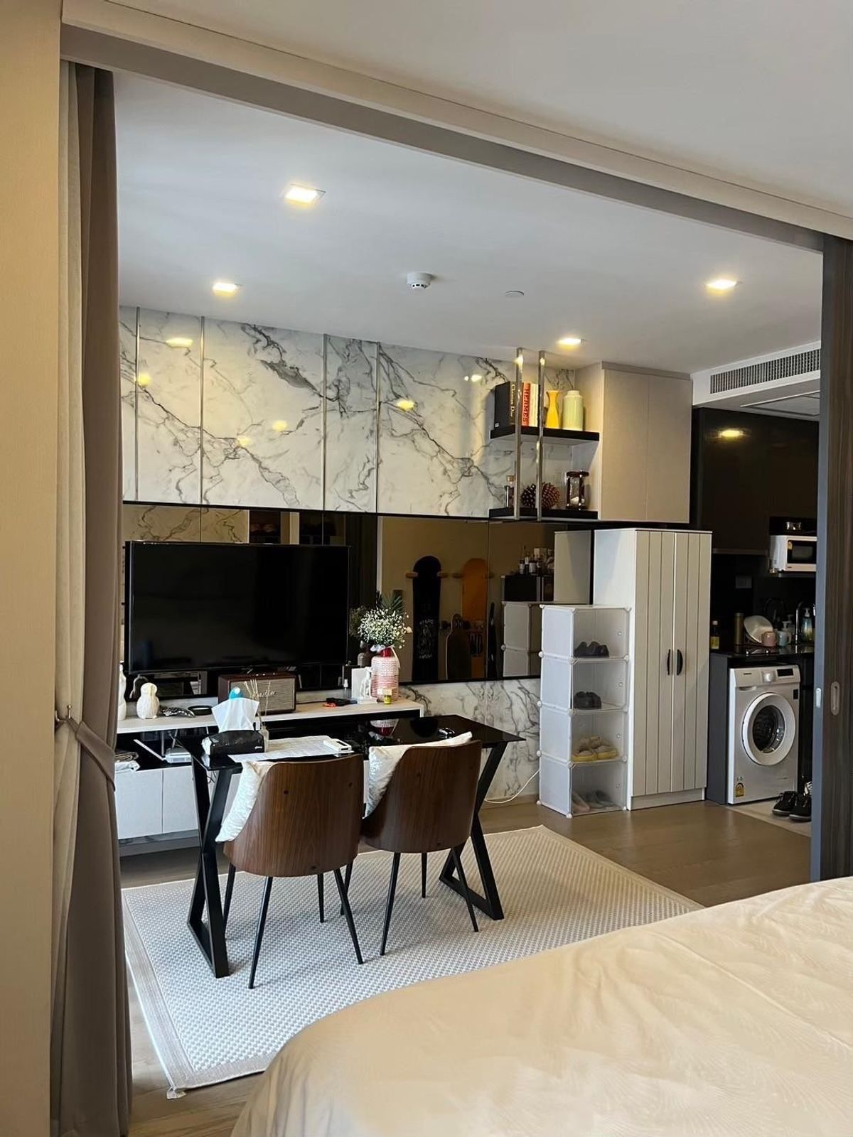 For RentCondoSukhumvit, Asoke, Thonglor : Ⓜ️For Ret Condo Ashton Asoke 📞065-824-2382