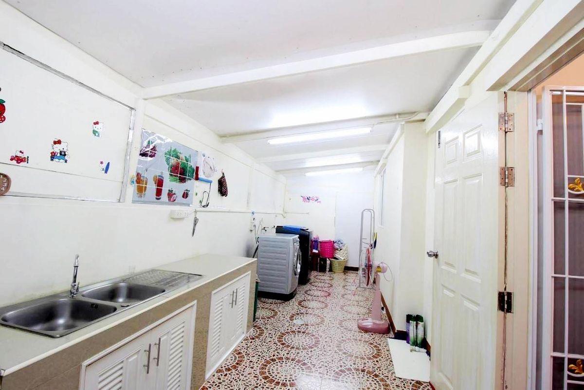 For SaleHouseNonthaburi, Bang Yai, Bangbuathong : For sale: Baan Kunaphat 4, Bang Bua Thong, size 56.2 sqw, 3 bedrooms, 3 bathrooms, excellent condition.