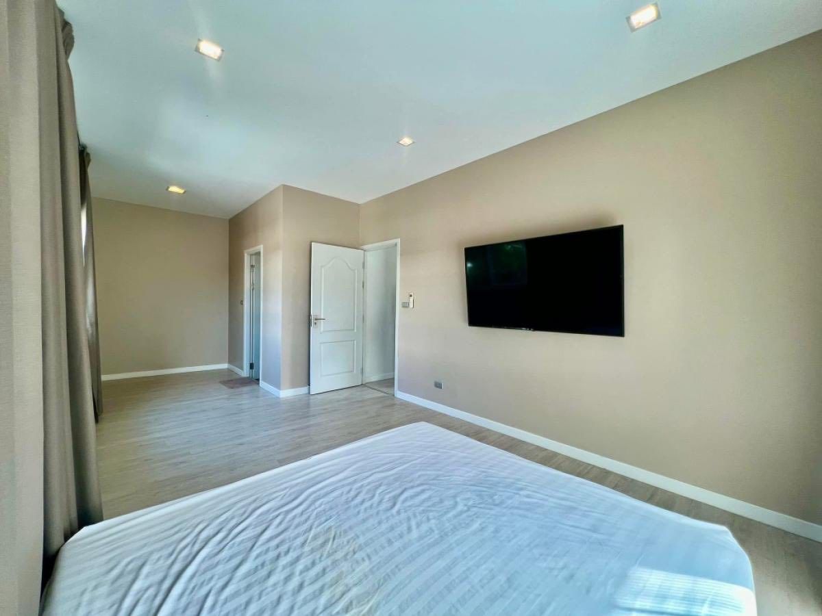 For RentHouseLadkrabang, Suwannaphum Airport : K-6381 Urgent rent! Perfect House, Ramkhamhaeng Ring Road