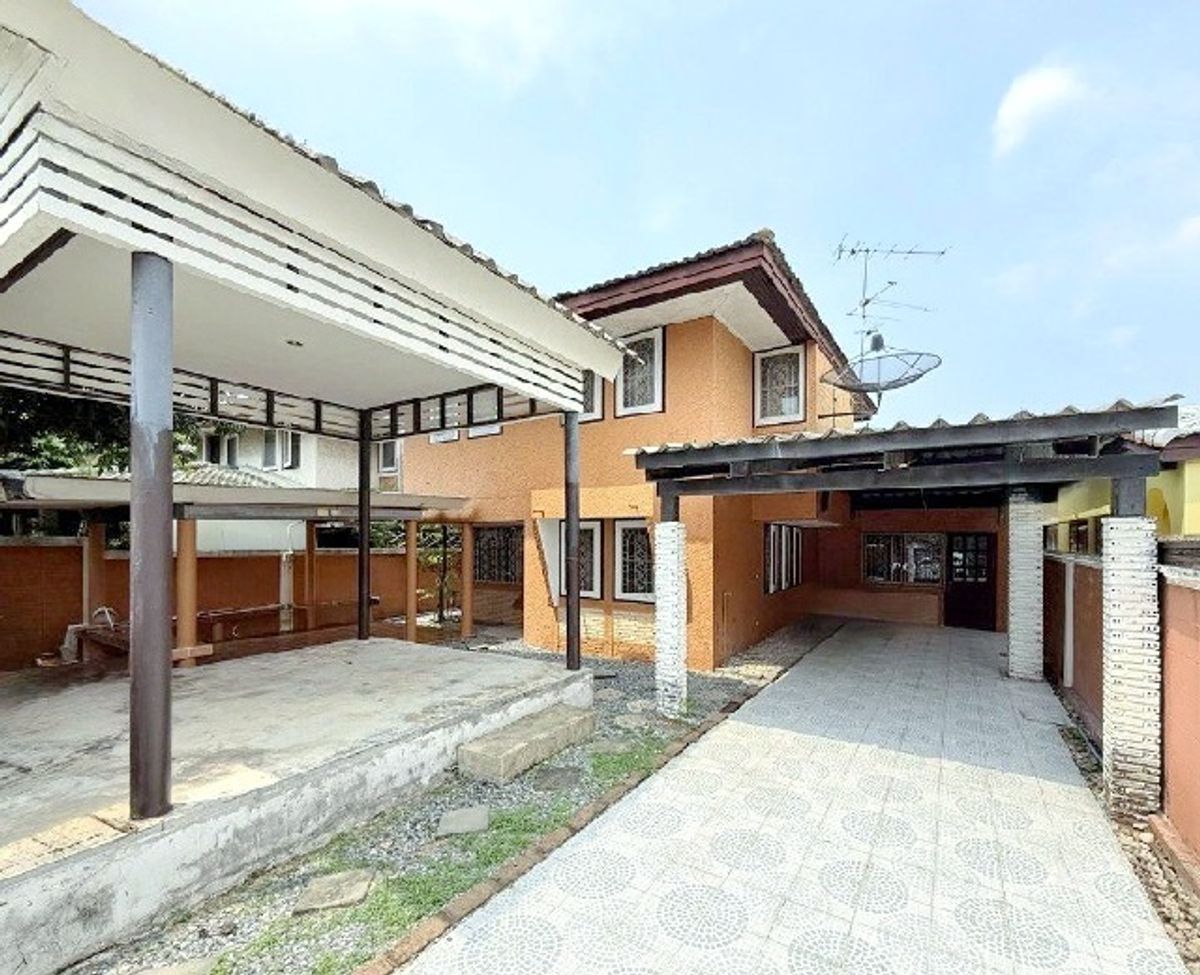 ให้เช่าบ้านมีนบุรี-ร่มเกล้า : รร.นานาชาติแอสคอต 1กม. 3นอน MRT สัมมากร 1.4กม.ให้เช่าบ้านเดี่ยว 2 ชั้น 56ตร.วา. 226ตร.ม. 2น้ำ เดอะพาซิโอ ทาวน์ 1.5 กม.