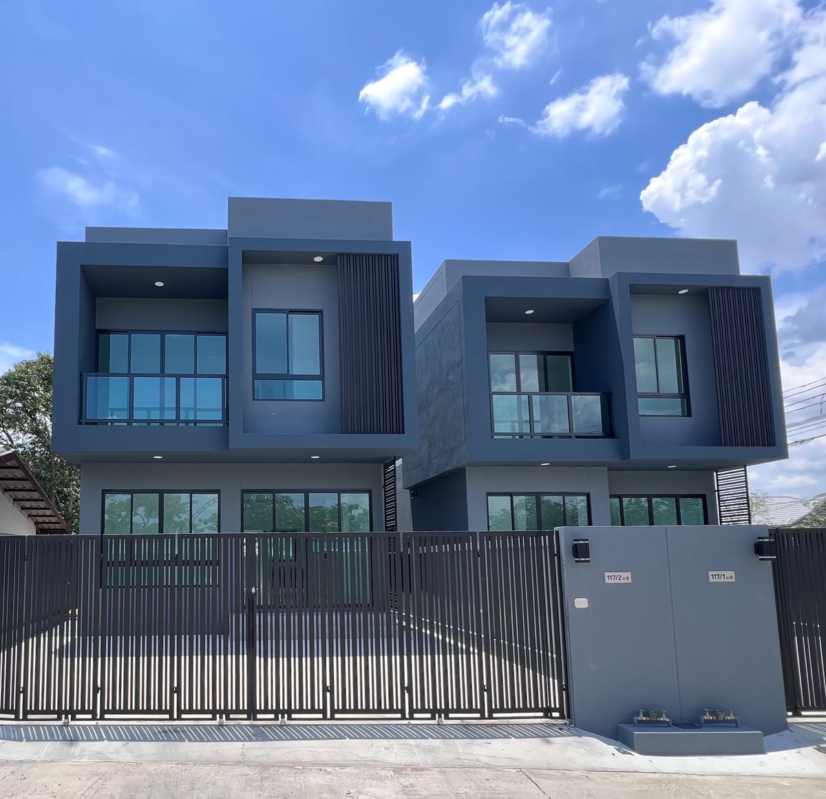 ขายบ้านนครปฐม : ขายบ้านเดี่ยวสไตล์โมเดิร์น 2ชั้น นครปฐม