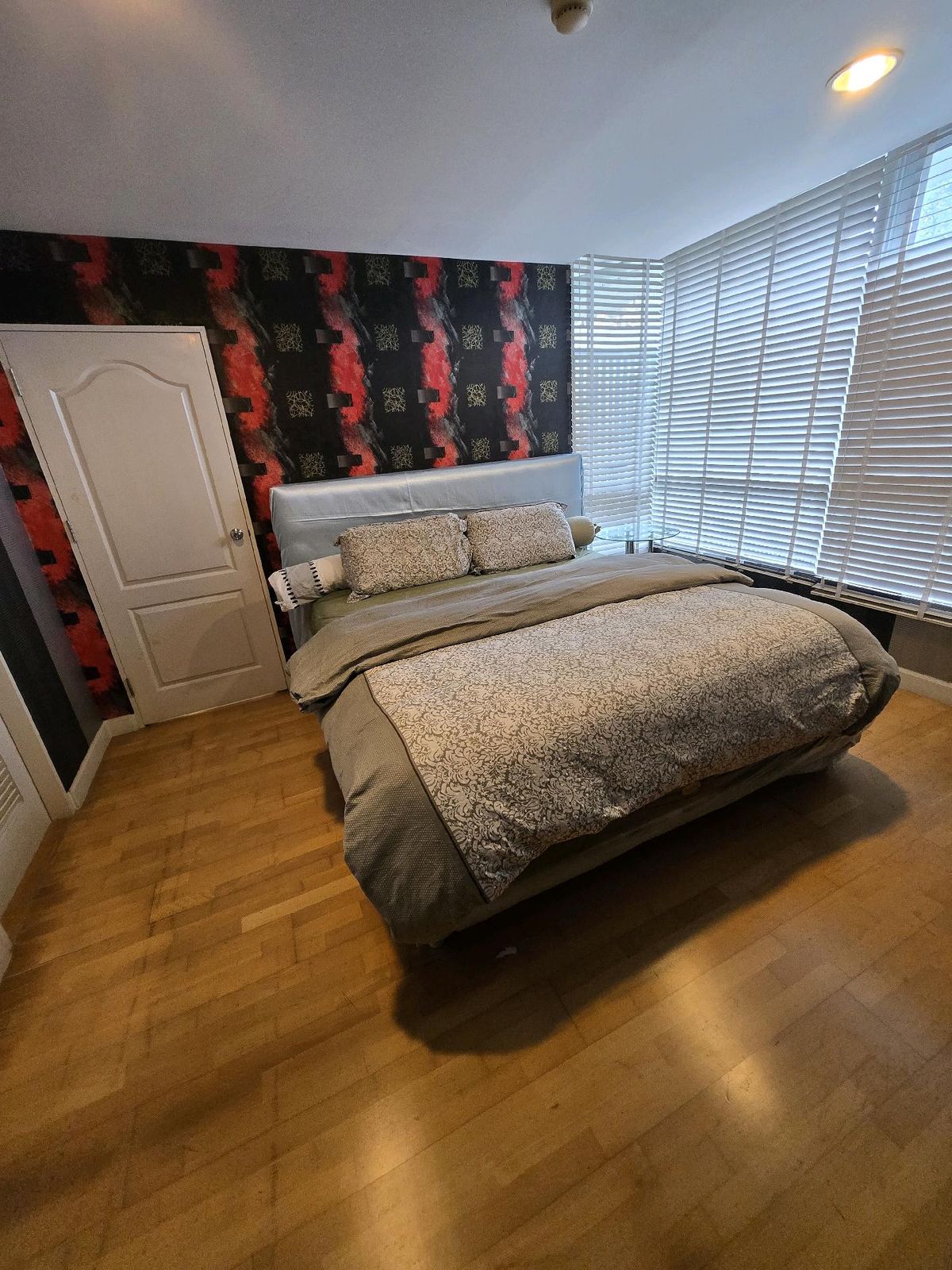 ขายคอนโดวงเวียนใหญ่ เจริญนคร : ลดเพิ่มอีก 5 แสน!! คอนโด The Fine At River เจริญนคร- คลองสาน กรุงเทพฯ ห้องวิวแม่น้ำเจ้าพระยา 2 นอน 1 น้ำ 70 ตร.ม. ตกแต่งหรูพร้อมอยู่ 